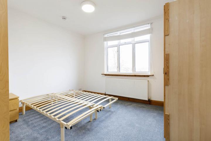 Modern Apartment Heathfield Park, Willesden Green